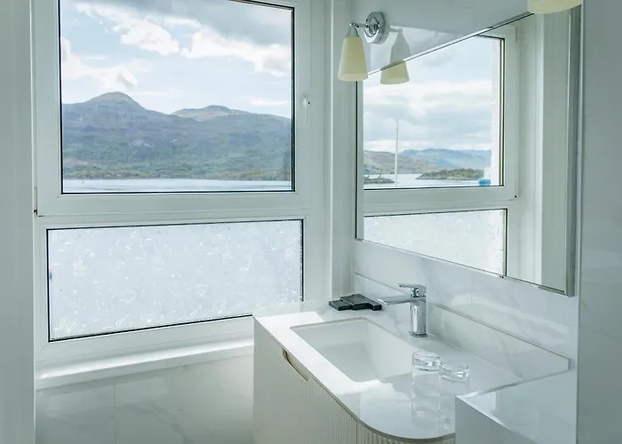 The Lochalsh Hotel - Isle Of Skye