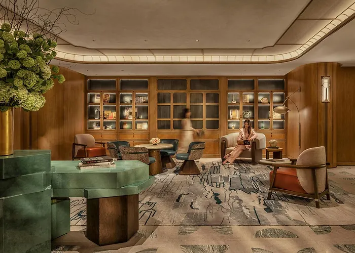 Mandarin Oriental The Landmark, Hong Kong