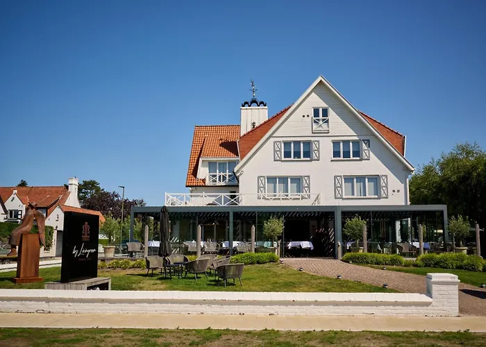 Lebeaubylivingroom Hotel