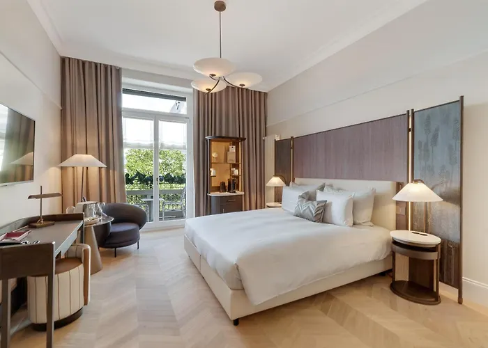 Small Luxury Hotel Ambassador Zurich