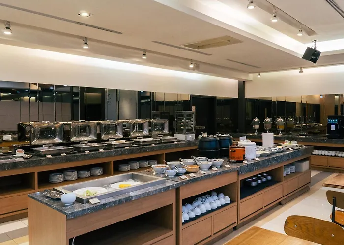 Green Hotel - Tea Way