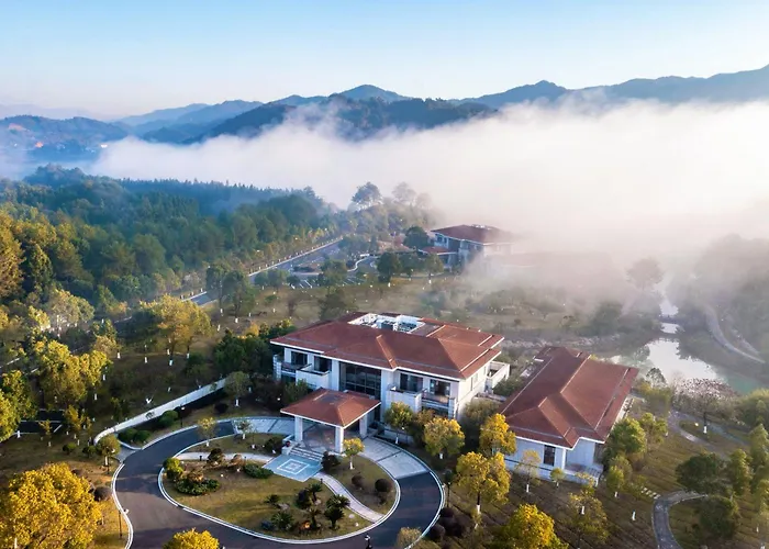 Dahongpao Resort