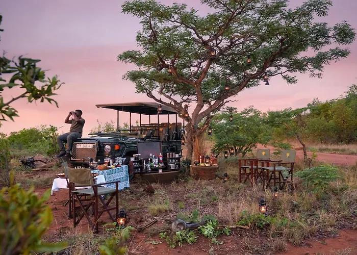 Ndlovu Safari Lodge