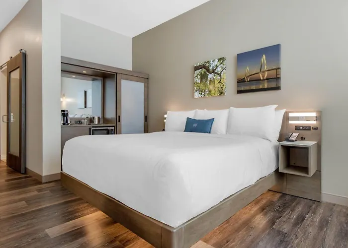 Cambria Hotel Mount Pleasant - Charleston