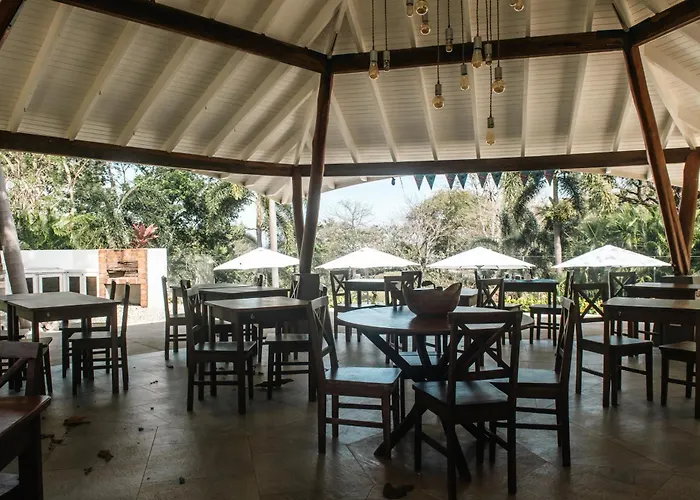 Mikado Natural Lodge