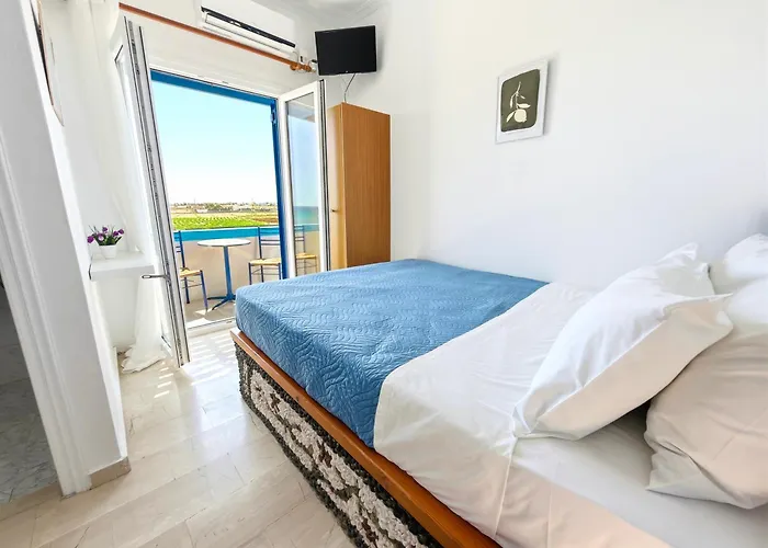 Stavros Beachfront Domes By Booking Kottas