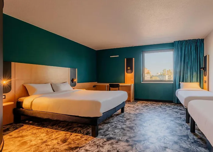 B&B HOTEL Maubeuge Gare