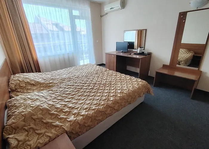Sandor Hotel