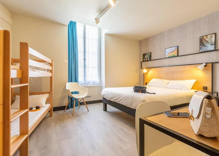 Ibis Blois Centre Chateau