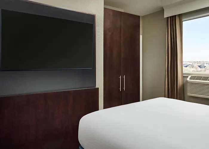 Hotel Alex Johnson Rapid City, Curio Collection By Hilton