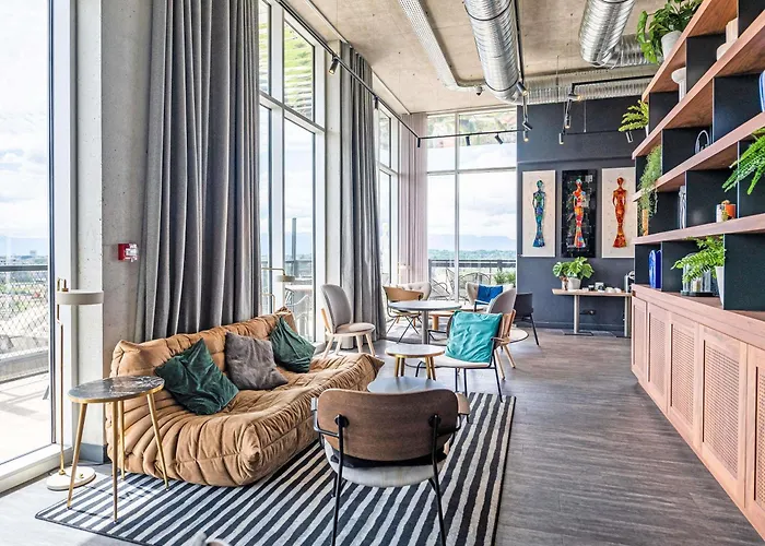 Novotel Annemasse Centre - Porte De Geneve