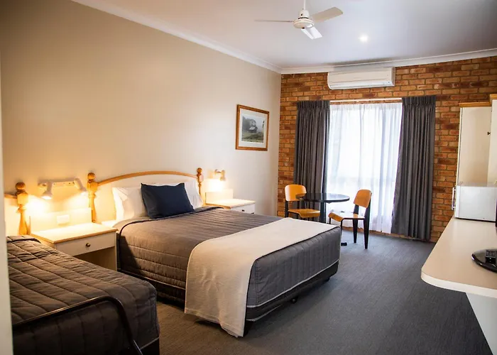 Tumbarumba Motel & Elms Restaurant