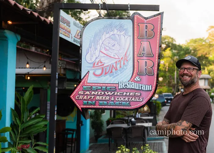Boutique Rooms River Front At La Junta