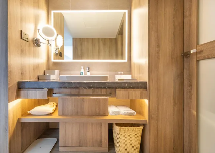 Atour Hotel Lanzhou Anning Zhonghai Plaza