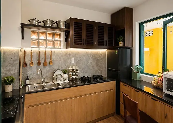 Homestay B475