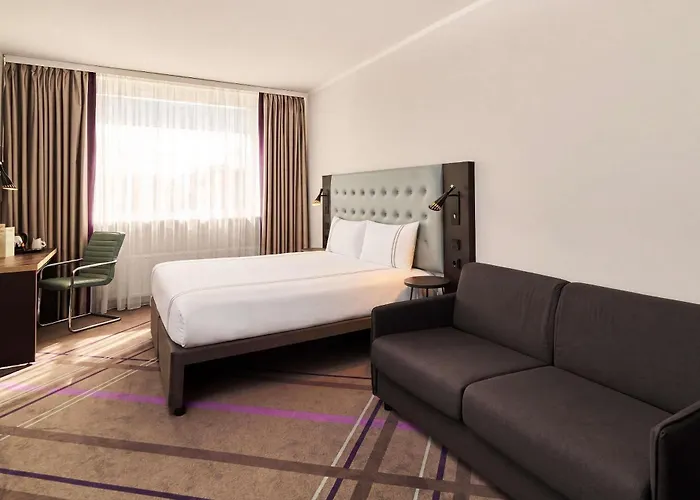 Premier Inn Saarbrücken City Centre