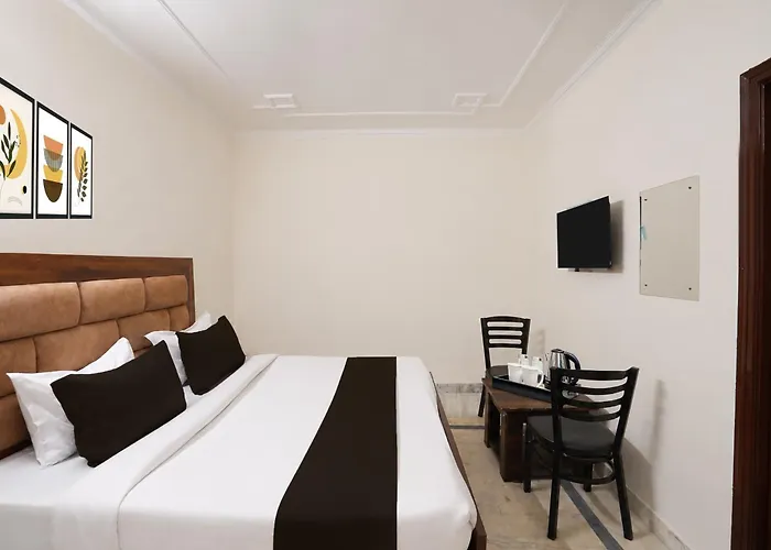 Hotel O Sector 45 A Chandigarh Formerly Sangam