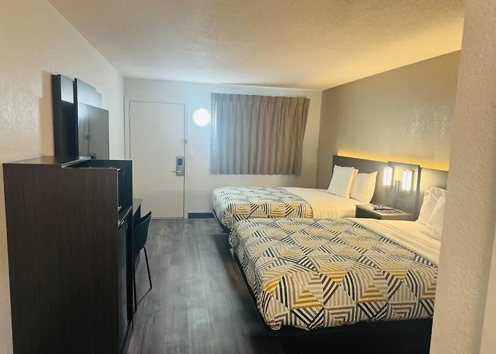 Motel 6-Southgate, Mi - Detroit