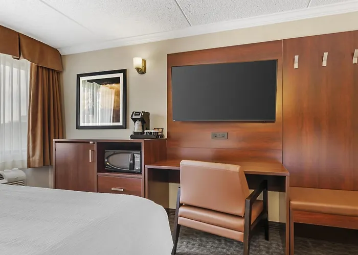 Best Western Plus Dryden Hotel And Conference Centre