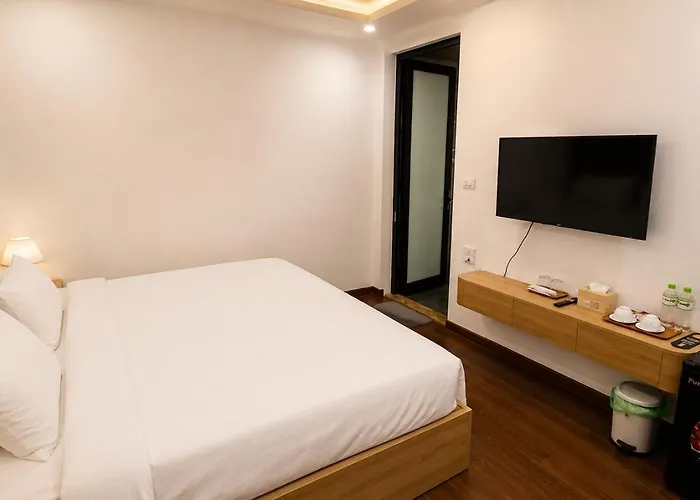 Awesome Hanoi Hostel & Travel