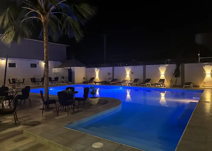 Apartments Plaza Hotel