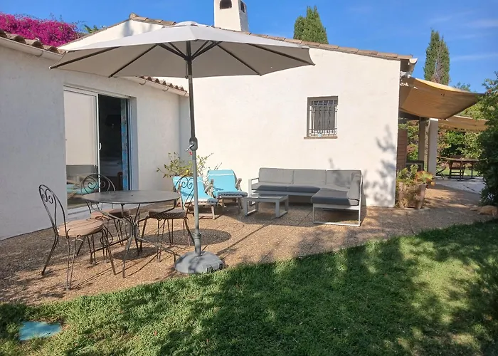 Chambre Bed And Breakfast Dans La Villa Cypra