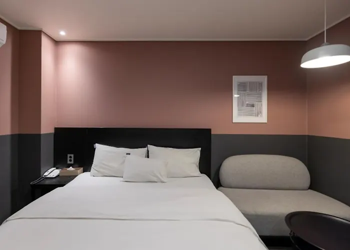 Cheongju Hotel Dictionary
