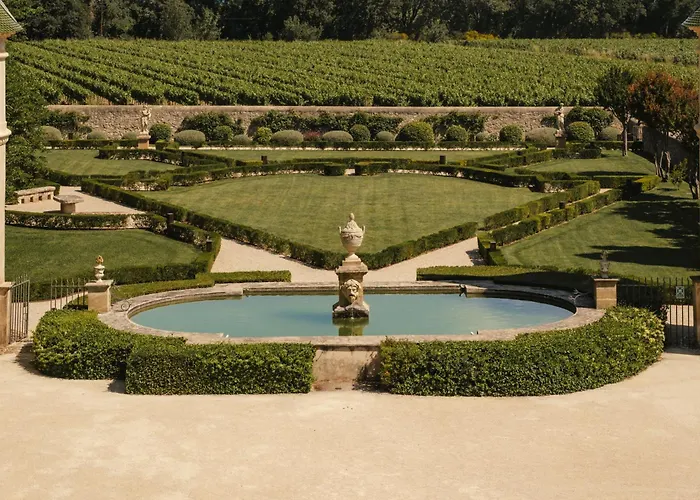 Chateau De Fonscolombe - Relais & Chateaux