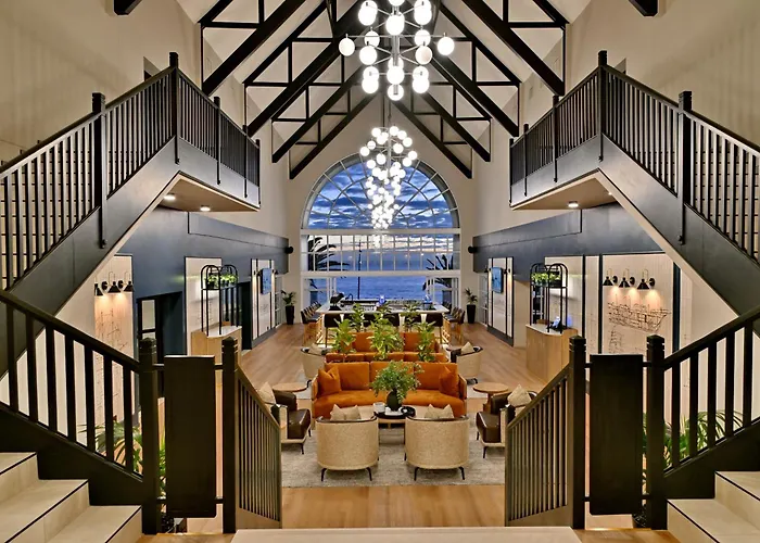 Courtyard Hotel Gqeberha