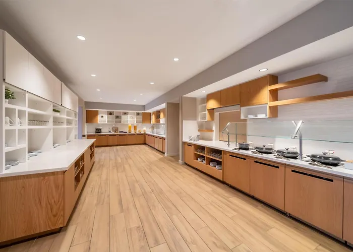 Hyatt House Sacramento Airport - Natomas