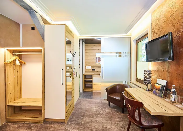 Flair-Waldhotel Mellestollen