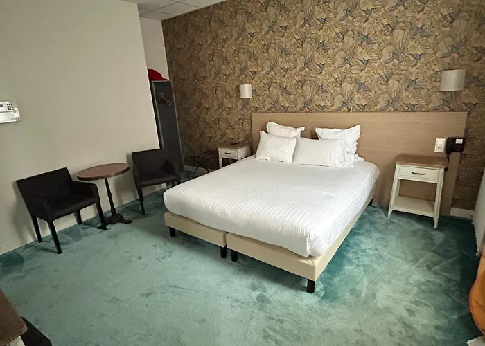 Hotel Carmin