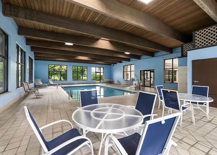 Baymont By Wyndham Janesville
