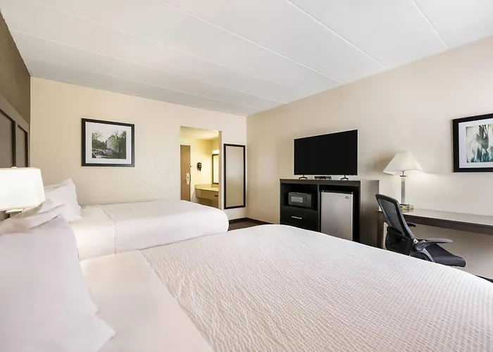 Baymont By Wyndham Janesville