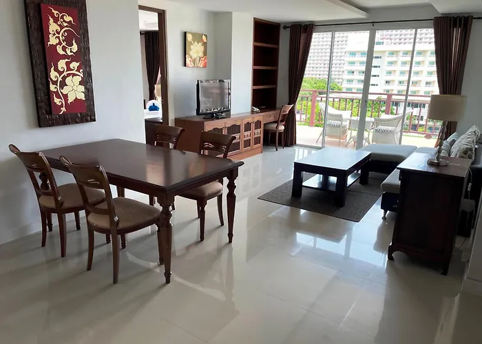Jomtien Beach Penthouses