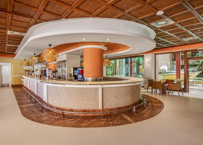Holiday Premium Resort