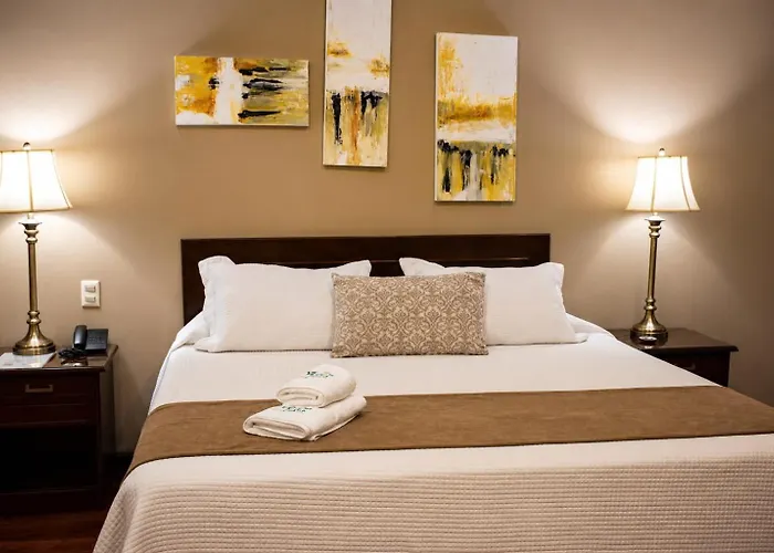 Hotel Victoria Plaza