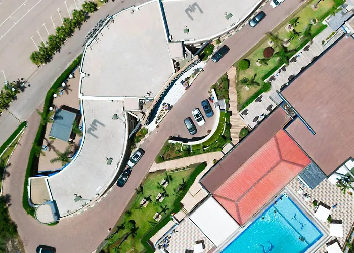 Mira Palace Hotel