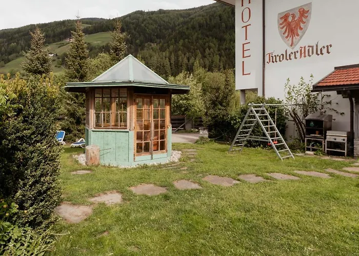 Hotel Tiroler Adler
