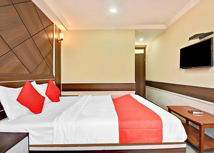 Hotel O Clark