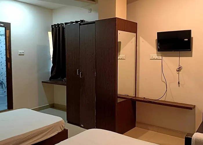 Hotel O K K Tower