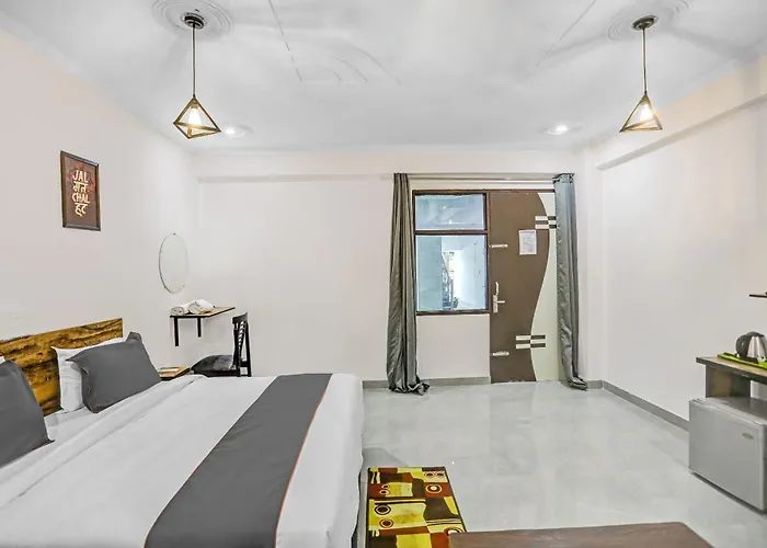 Hotel O Royal View