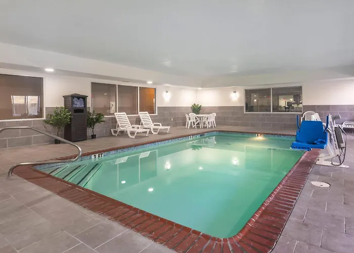 Mainstay Suites Lebanon - Nashville Area