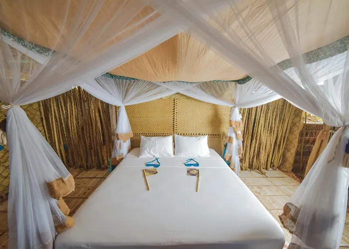 Kizingo Beach Eco Lodge