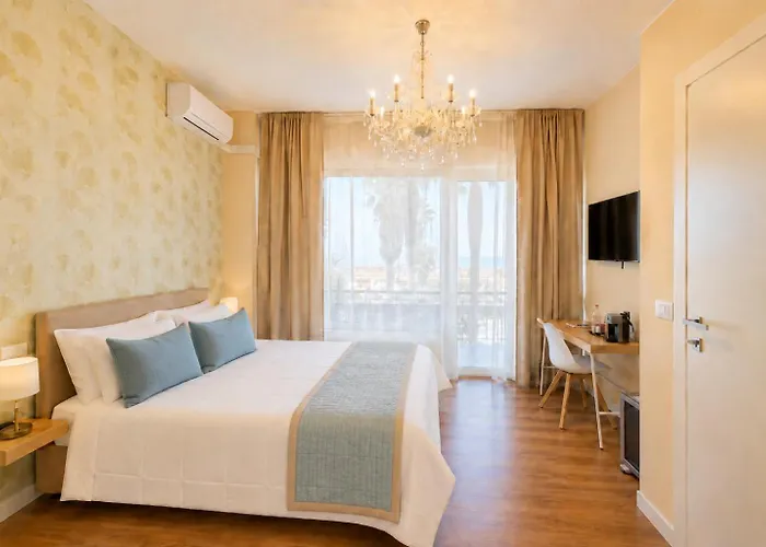 Regina Elena Rooms
