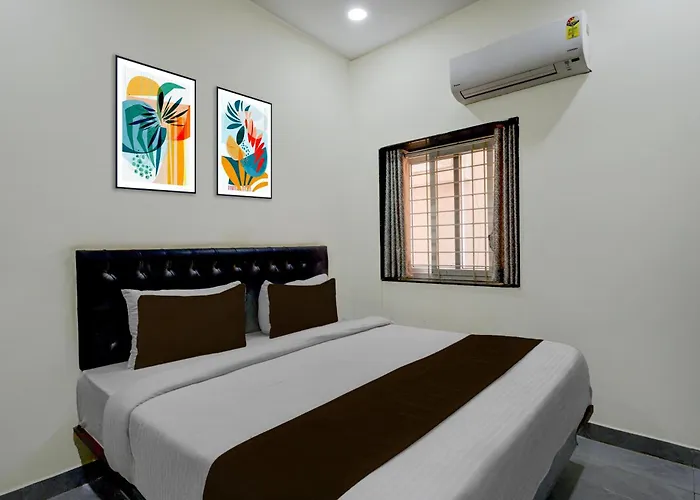 Hotel O Dolphin Luxury Ac Rooms