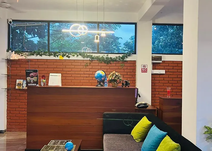 Unic Residence And Transit Hotel