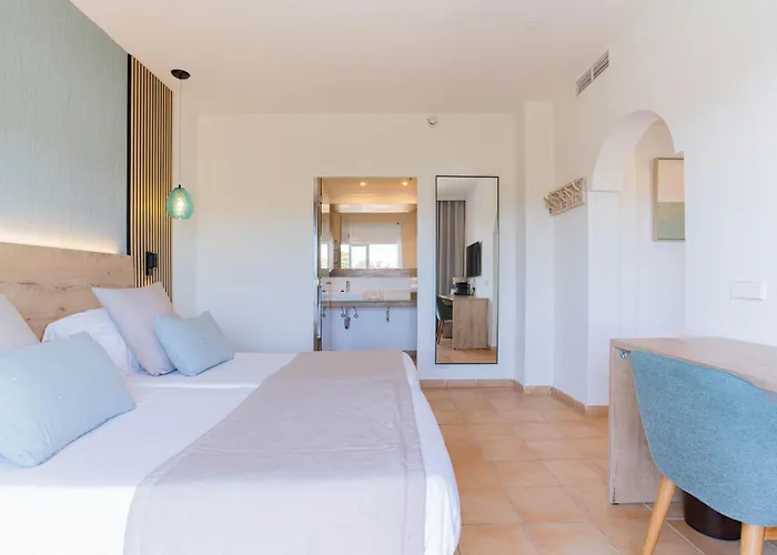 Hotel Cala Dor - Adults Only