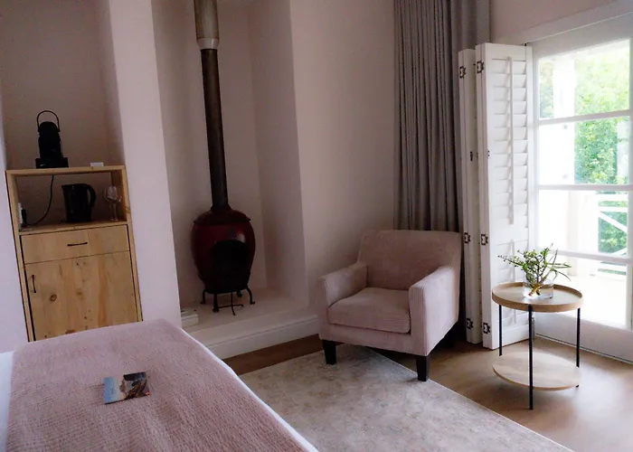 Plumwood Boutique Hotel By The Living Journey Collection
