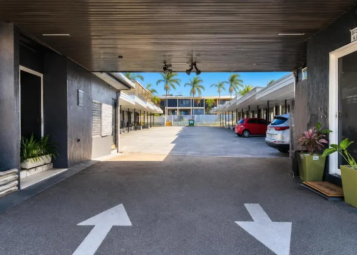Gladstone Cbd Motel